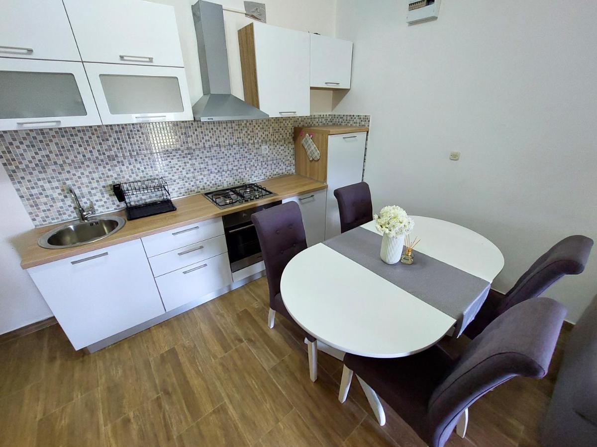 Apartment Laganini Sarica Struga エクステリア 写真